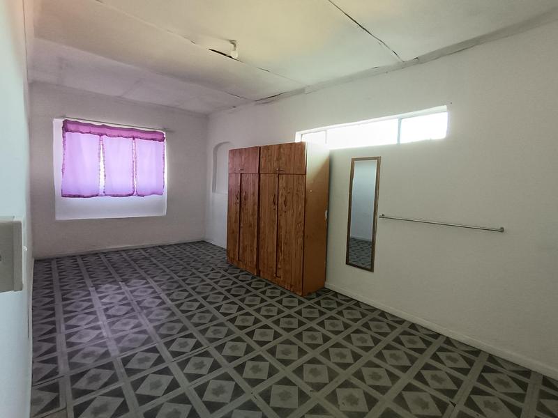 13 Bedroom Property for Sale in Madeira Park Eastern Cape
